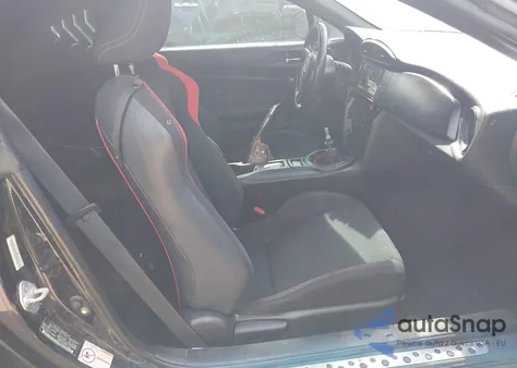 2013 Scion Fr-S z USA, uszkodzony, nr VIN JF1ZNAA19D1719632